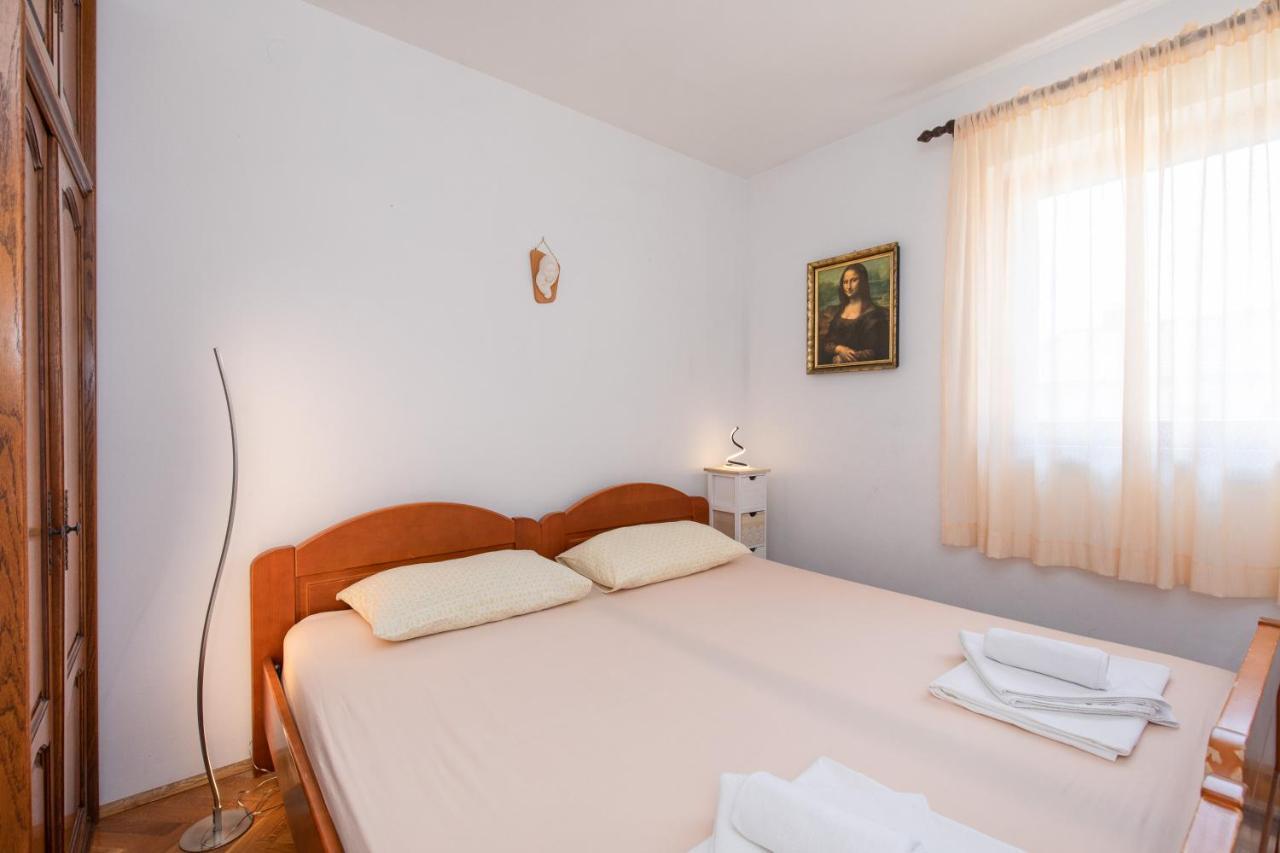 Apartment Valkovic Baska  Bagian luar foto